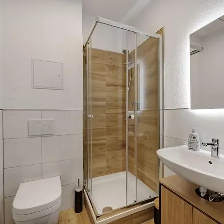 Unique Burgwart Wohlfuehl-suite - Naehe Dresden Apartamento Freital