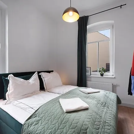 Unique Burgwart Wohlfuehl-suite - Naehe Dresden Apartamento Freital